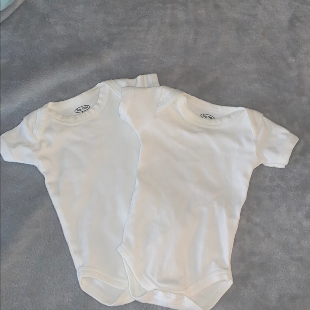 Plain white T-shirts 2
